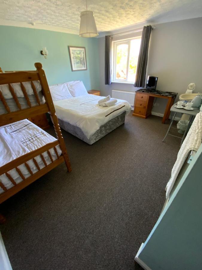 Innis Guest House And Campsite Penwithick Экстерьер фото